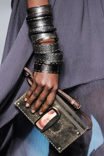Look 140